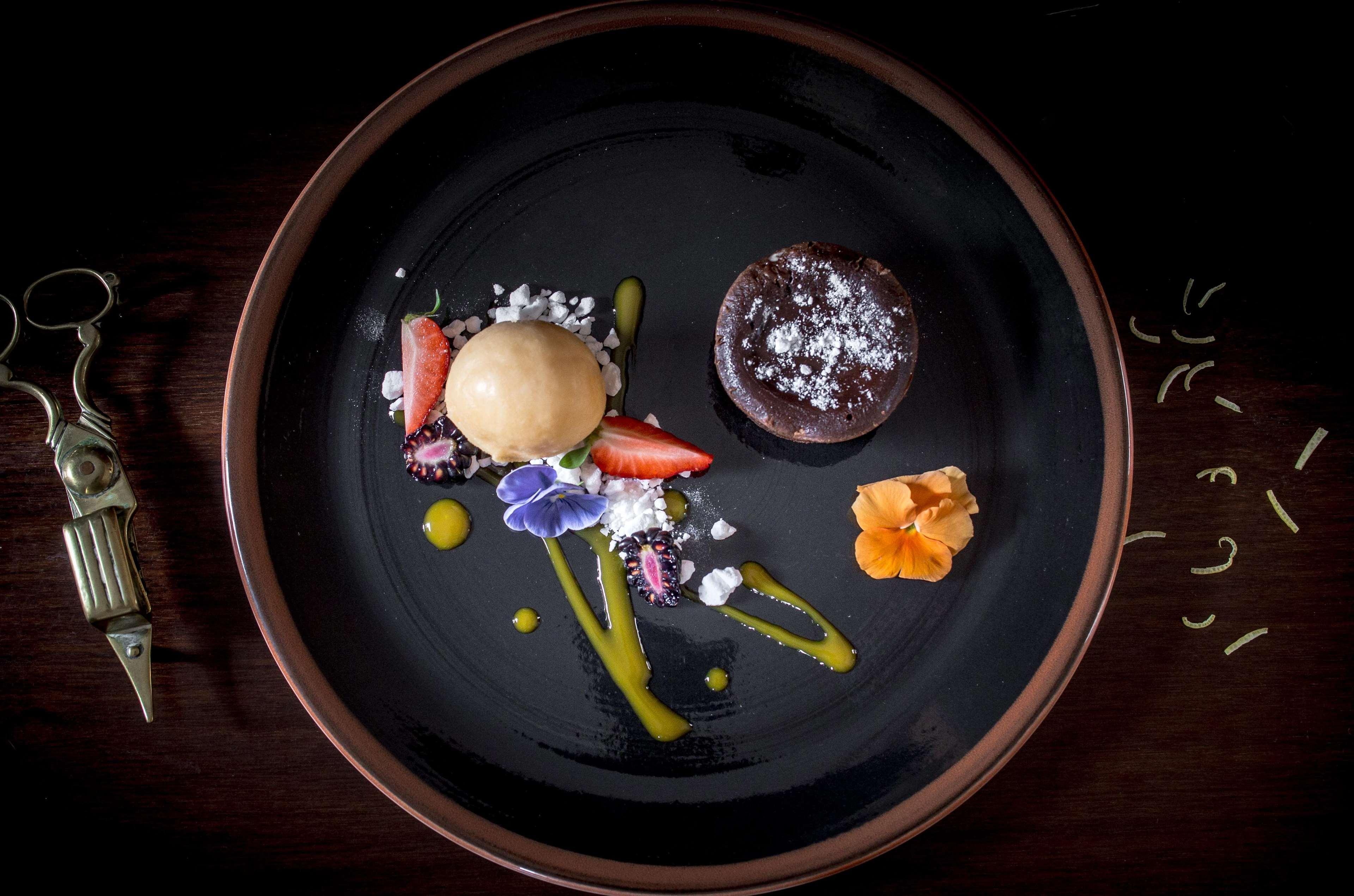 Hilton Cambridge City Centre Bagian luar foto
