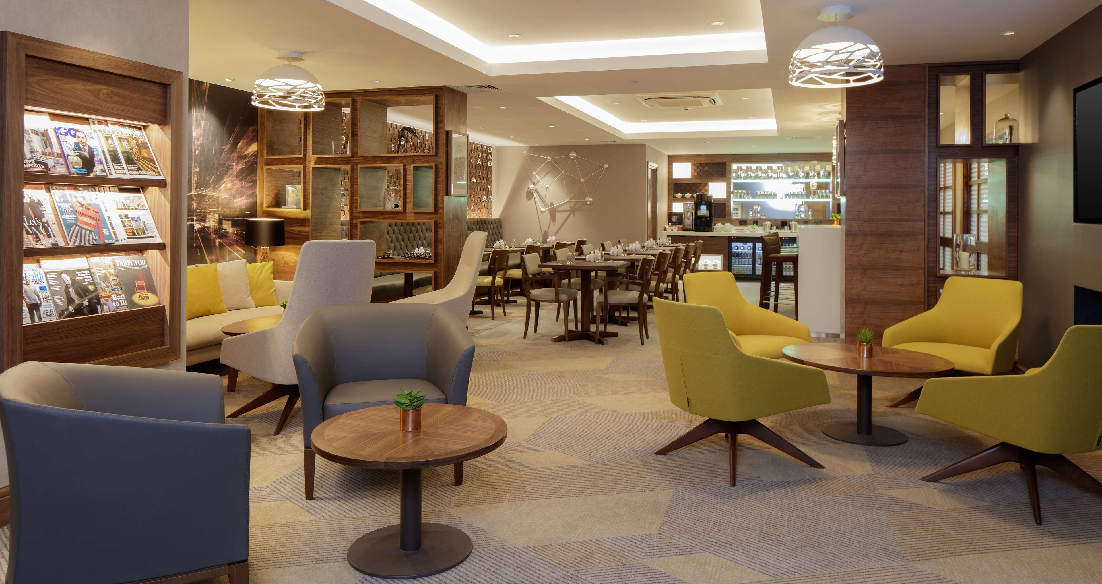 Hilton Cambridge City Centre Bagian luar foto