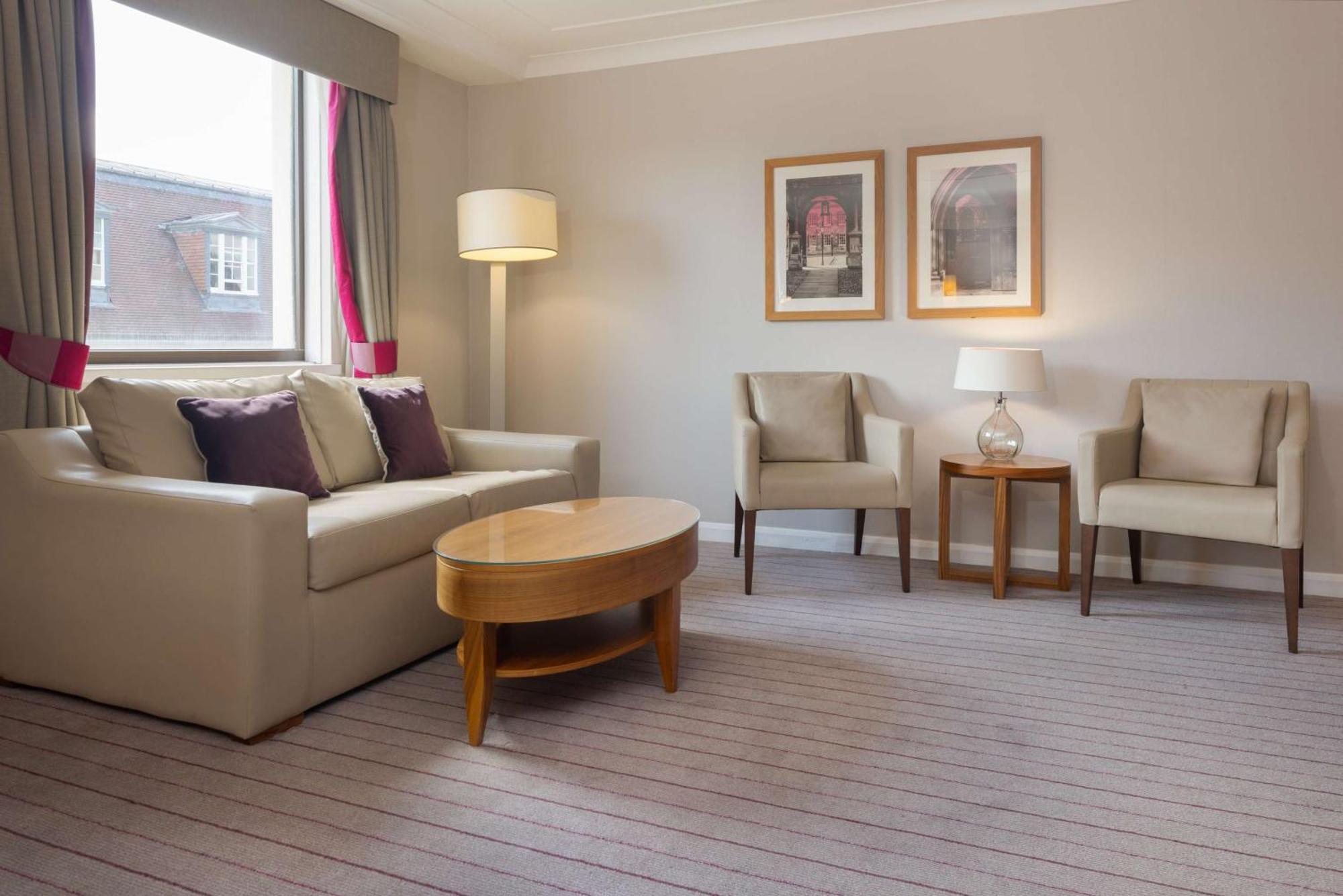 Hilton Cambridge City Centre Bagian luar foto