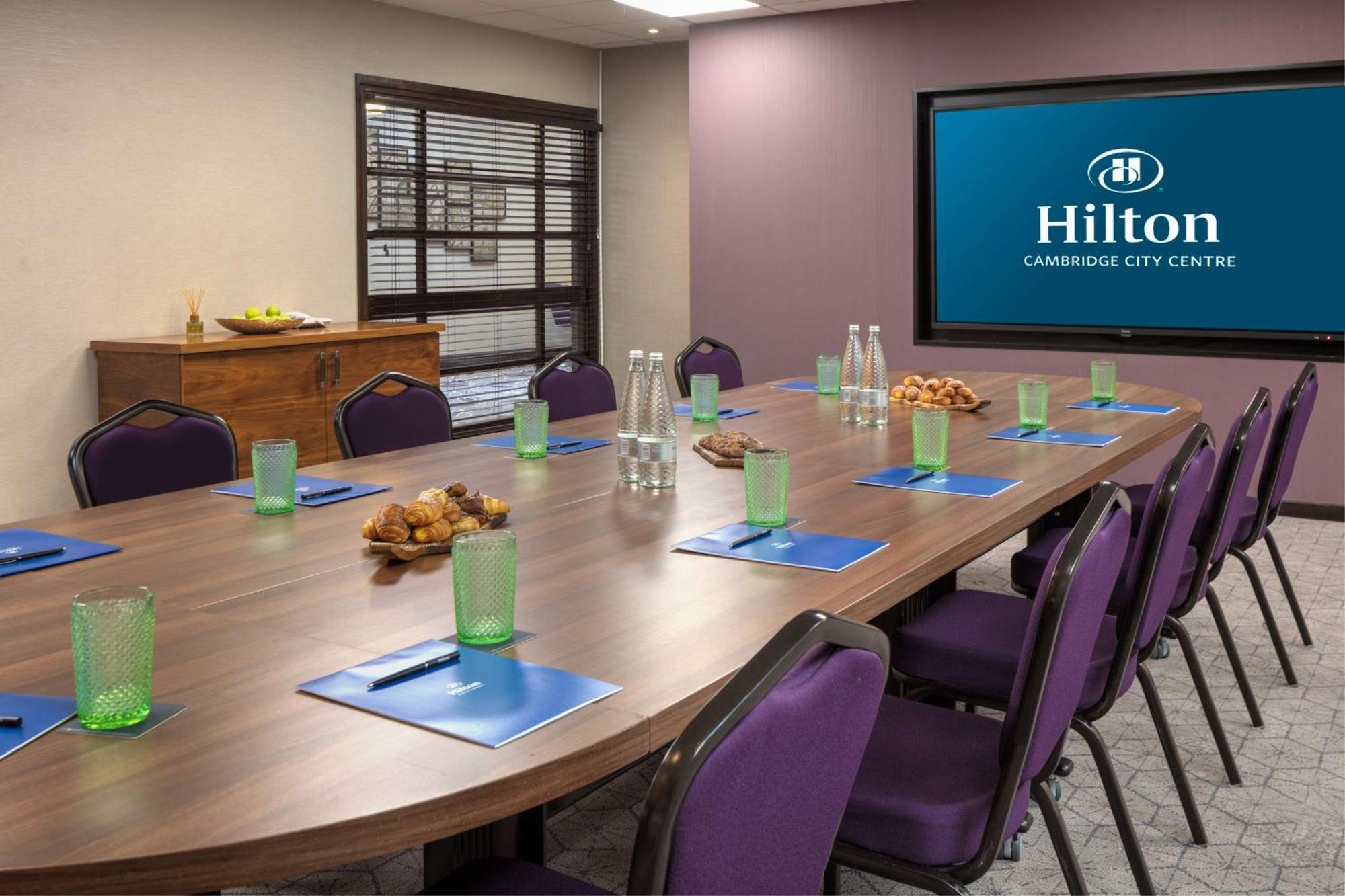 Hilton Cambridge City Centre Bagian luar foto