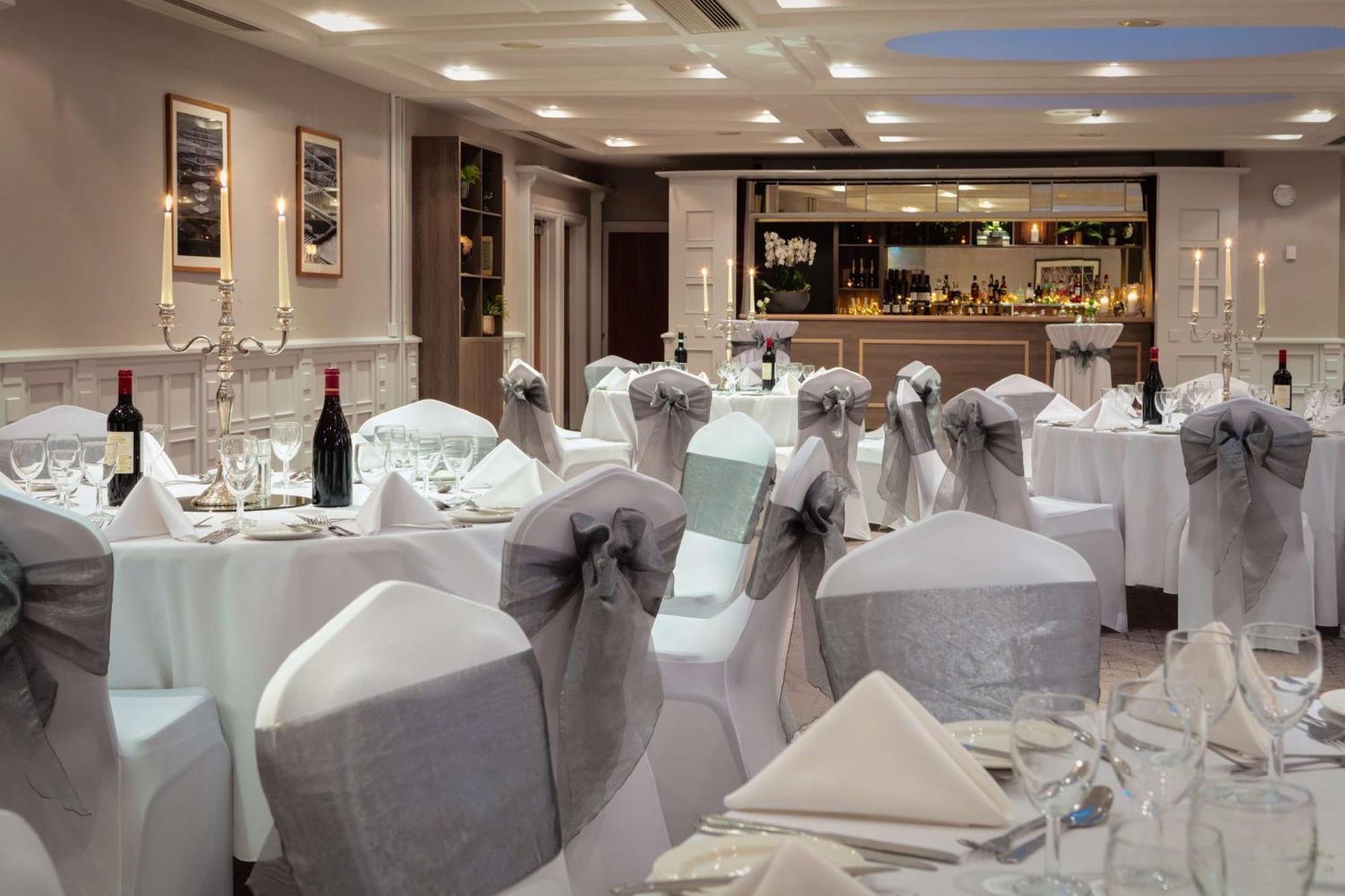 Hilton Cambridge City Centre Bagian luar foto